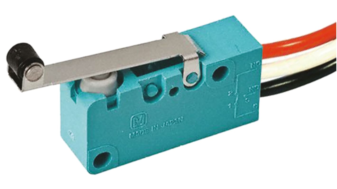 Microinterruttore Panasonic ABV161651 SP-CO pre-cablato, IP67, con leva a rullo e corrente nominale 3 A a 250 V.