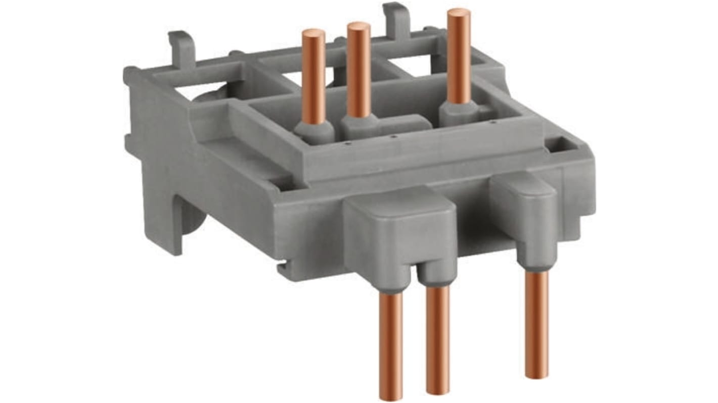 Kit di collegamento ABB 1SFA896212R1001 per serie MS132 e PSR25, include accessori per dispositivi di blocco e collegamenti.