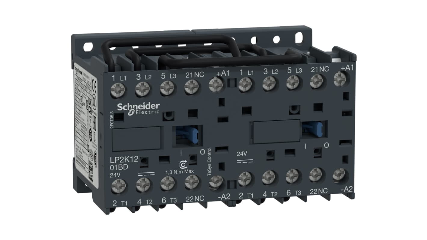 Schneider Electric LP2K1201BD, teleinvertore reversibile 3 poli, corrente 12 A, montaggio su guida DIN, dimensioni 58 x 57 x 90 mm.