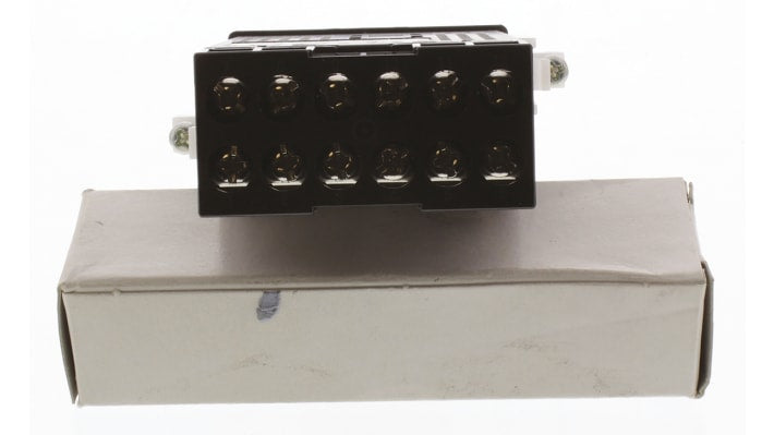 Termoregolatore PID Omron E5GC-RX2A6M-000, montaggio a pannello, dimensioni 24 x 48 mm, tensione 100-240 V c.a.