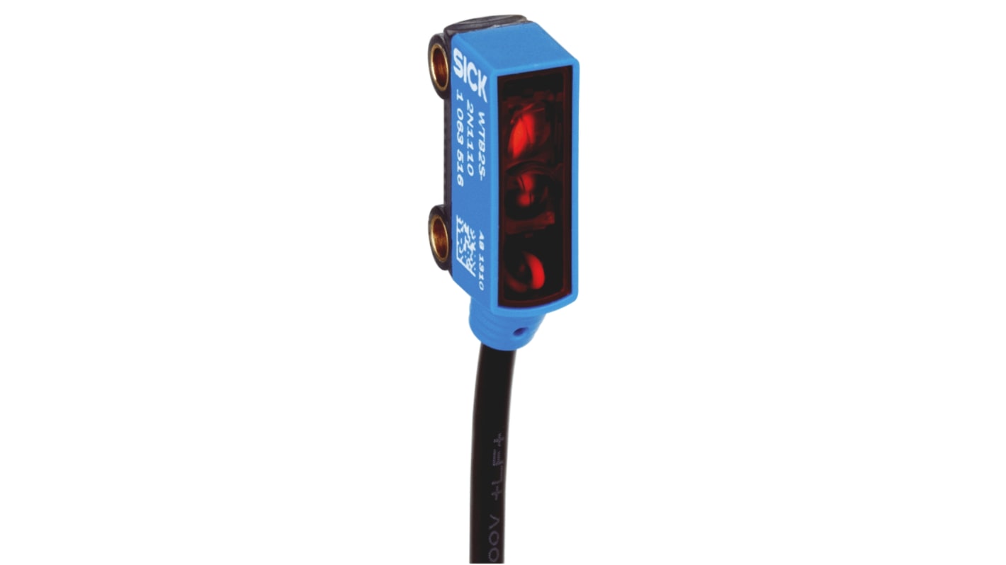 Sensore fotoelettrico rettangolare Sick WSE2S-2F1330, rilevamento fino a 2,5 m, uscita PNP, montaggio a pannello, IP67.