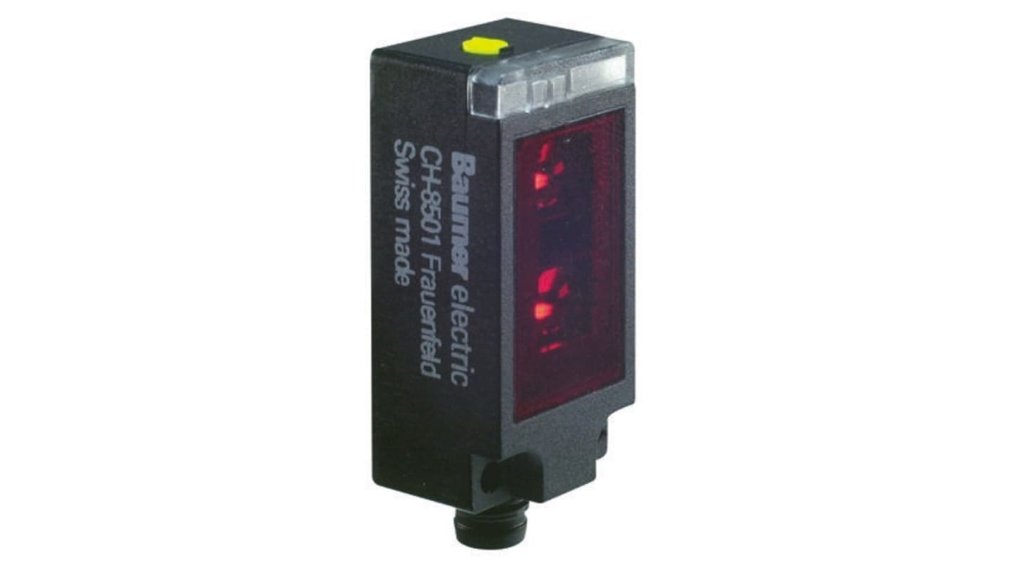 Baumer FPDK 20P5101/S35A, sensore fotoelettrico rettangolare a retroriflessione, rilevamento fino a 4,5 m, uscita PNP, IP67.