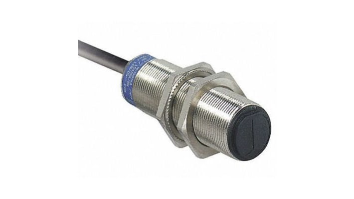 Sensore di prossimità cilindrico PNP Telemecanique Sensors XS612B4PAL2, M12, rilevamento 7 mm, IP65/IP68, -25°C a +70°C.