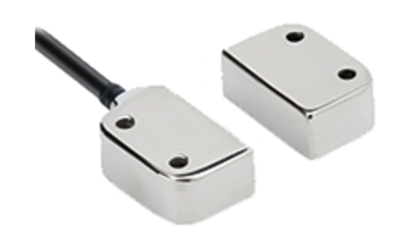 Interruttore di sicurezza senza contatto Omron F3S-TGR, 24V cc, custodia in acciaio inox, grado di protezione IP67, dimensioni 37 mm x 15 mm.