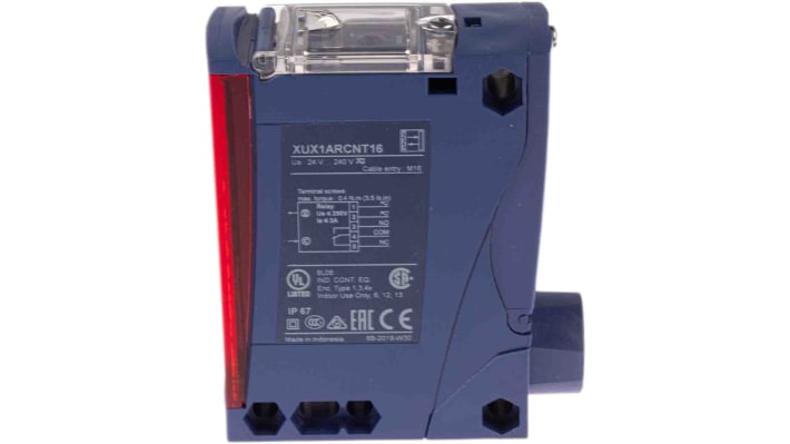 Sensore fotoelettrico Telemecanique XUX1ARCNT16, rettangolare, rilevamento 14m, uscita Relè, IP65/IP67. Per industria e sicurezza.