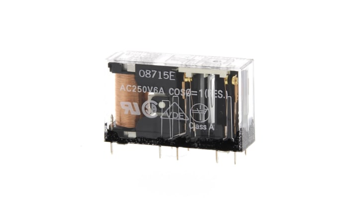 Relè a guida di forza Omron G7SA-3A3B, 24V cc, 6 poli, 3PDT, montaggio su PCB, dimensioni 50mm x 13mm x 24mm.