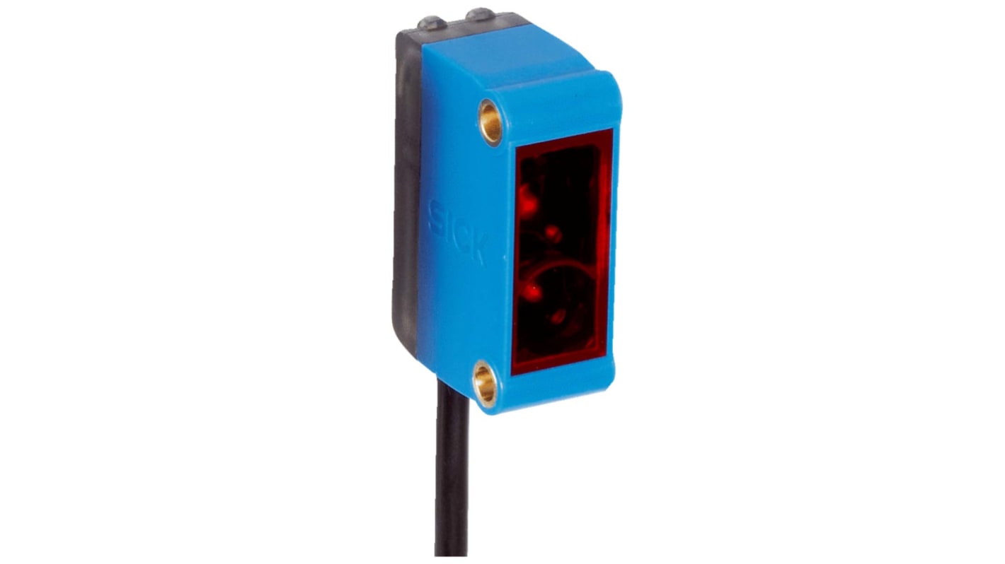Sensore fotoelettrico rettangolare a retroriflessione Sick GL6-P0312P08, rilevamento fino a 6 m, IP67, montaggio semplice.