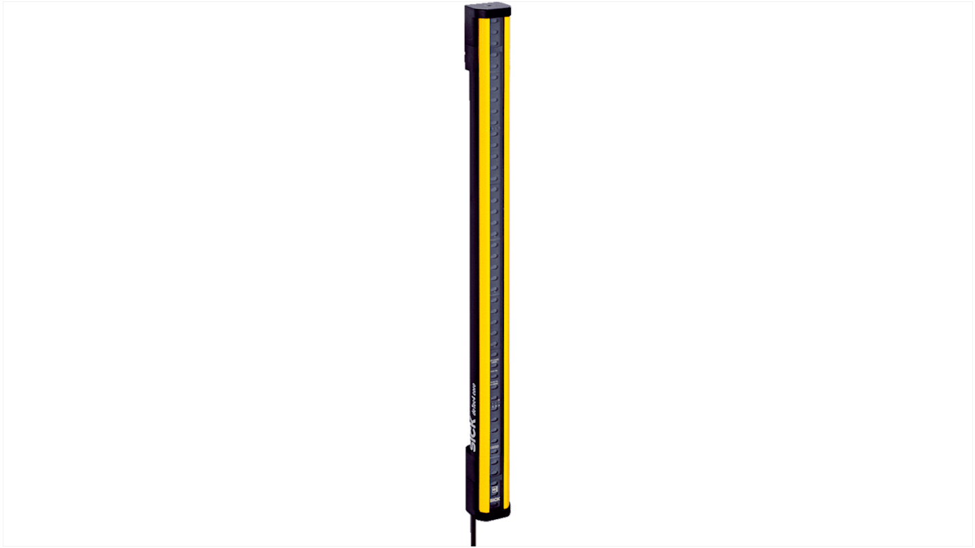 Barriera fotoelettrica Sick C4C-EA16530A10000, risoluzione 30mm, altezza protezione 1650mm, IP65/IP67/IP69K. Dimensioni 1662 x 34 x 30,7 mm.