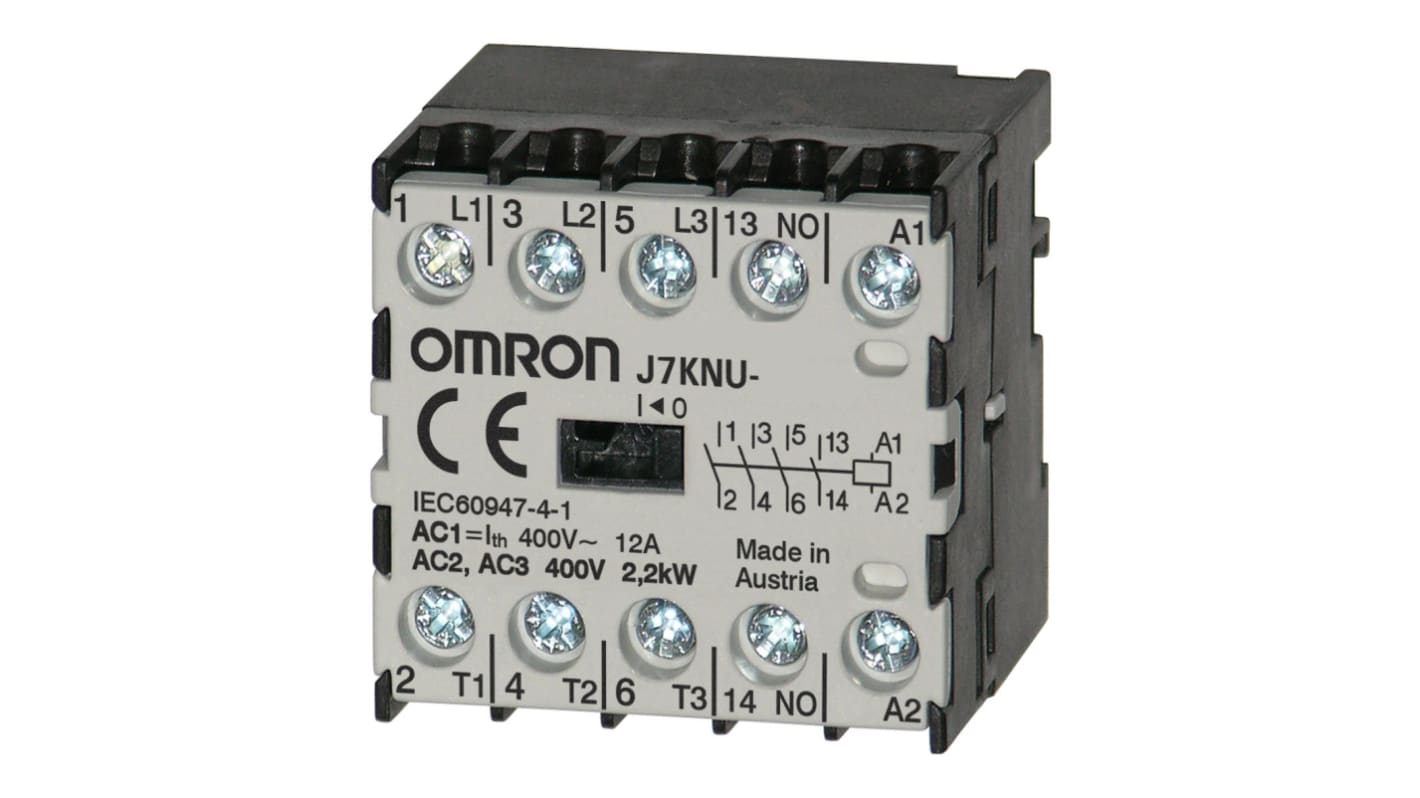 Contattore 4 poli Omron J7KNU-05-4 48 V c.a., corrente 5 A, montaggio su guida DIN, dimensioni 33x35,5x35,5 mm.