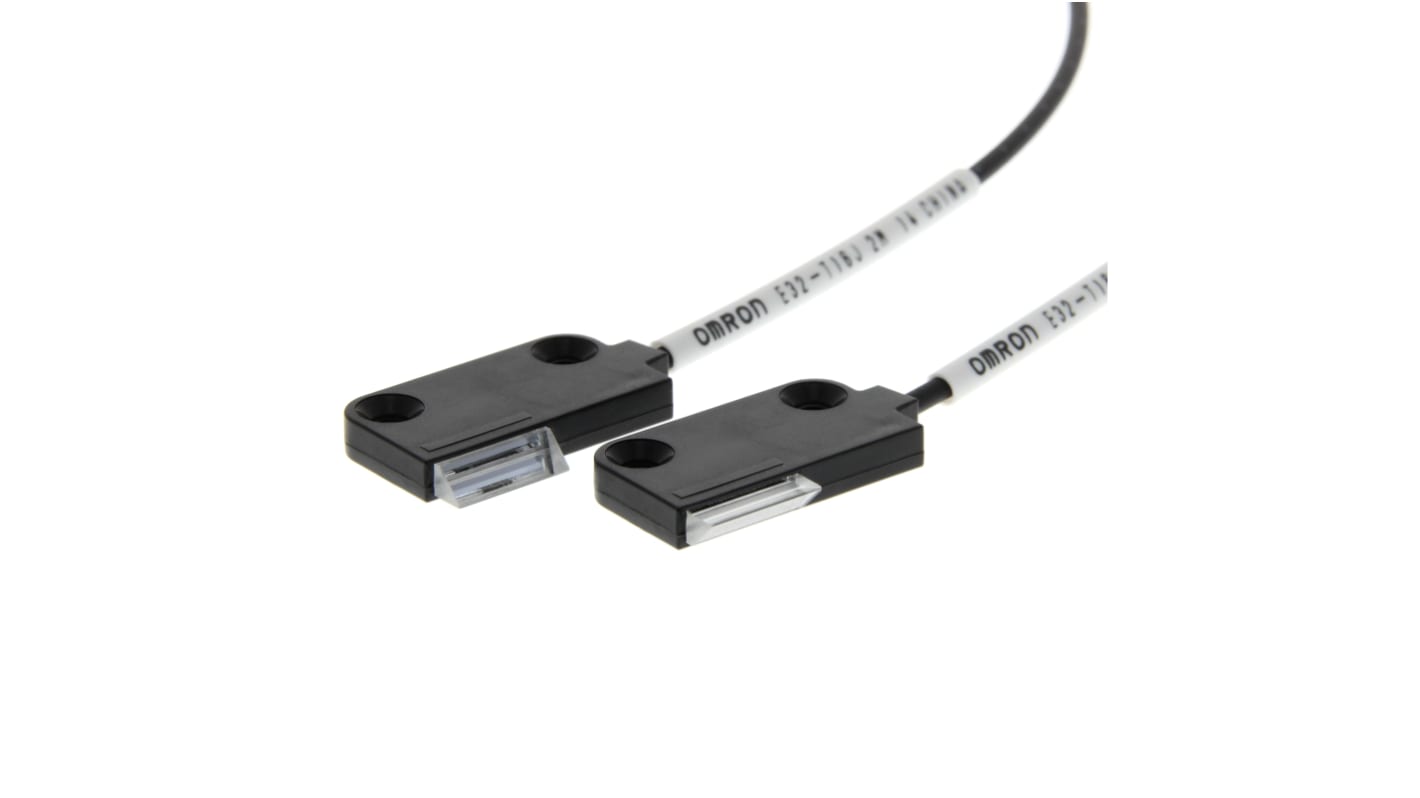 Sensore a fibre ottiche Omron E32-T16JR 2M, rilevamento 11 mm, cavo 2 m, grado di protezione IP50.