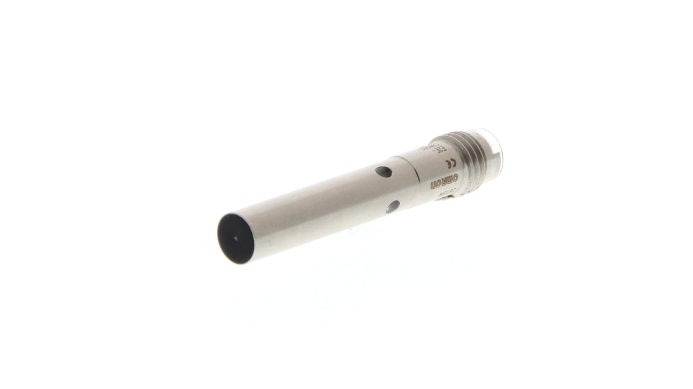 Omron E2E-C06S02-MC-B1, sensore di prossimità cilindrico PNP, diametro 6,5 mm, lunghezza 44 mm, grado di protezione IP67.