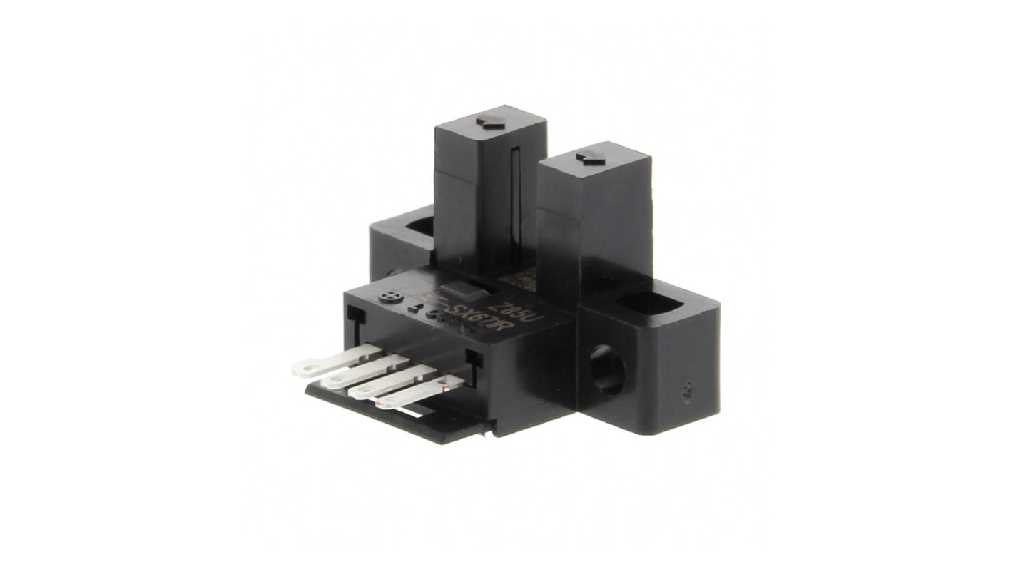 Sensore fotoelettrico Omron EE-SX671R, rilevamento diretto fino a 5 mm, uscita PNP, grado di protezione IP50, montaggio a terminale.