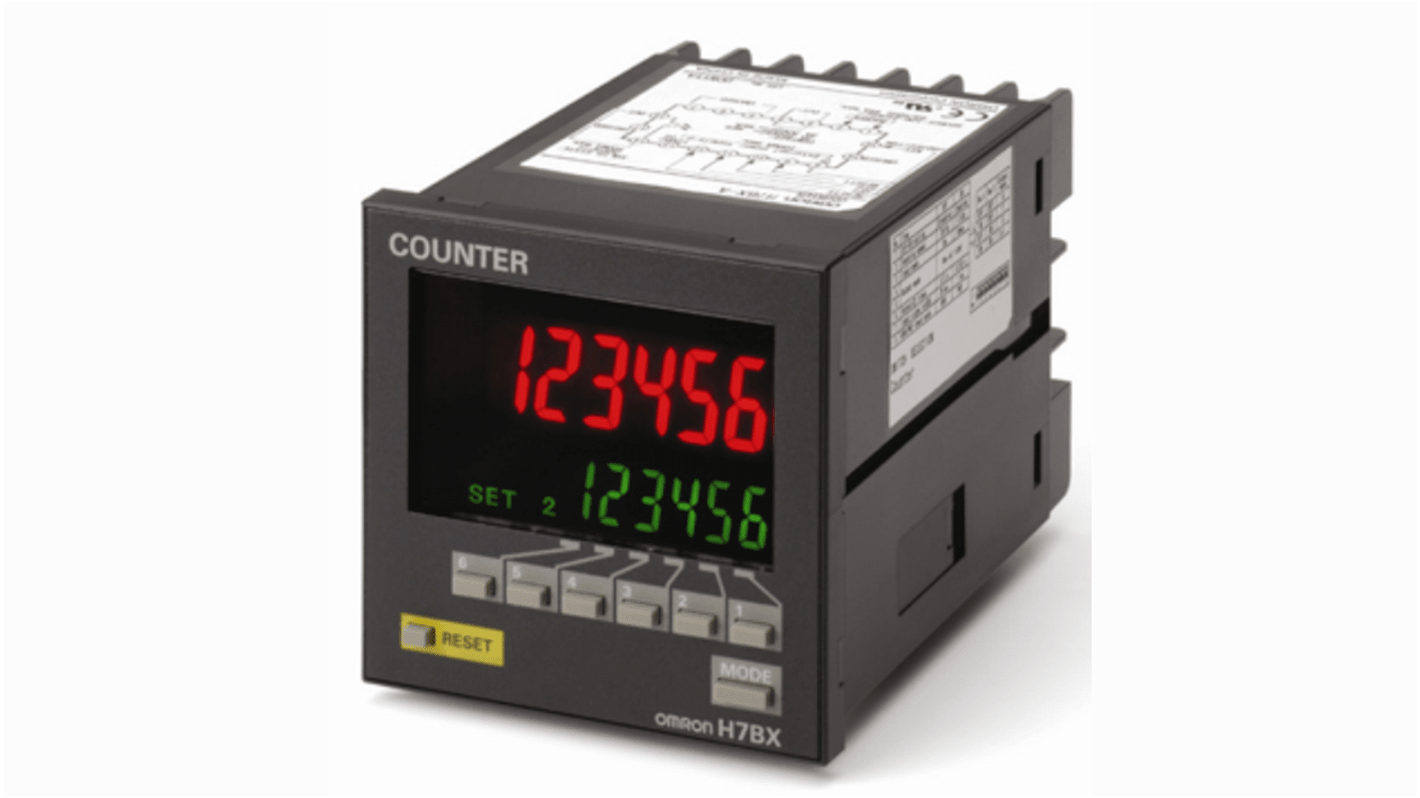 Contatore multifunzione Omron H7BX-AD1 con display LCD retroilluminato, dimensioni 72x72 mm, ingresso PNP, grado di protezione IP54.