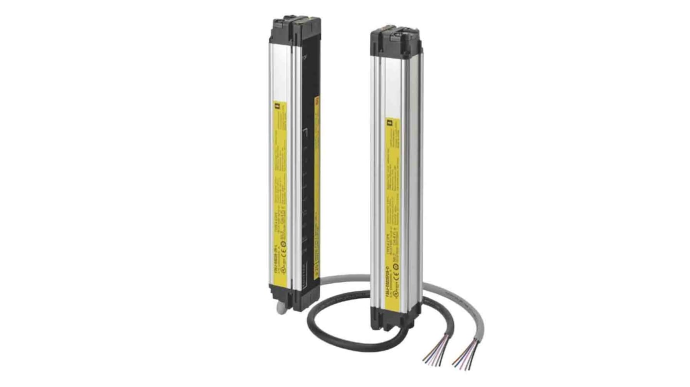 Omron F3SJ-E0625P25, barriera fotoelettrica di sicurezza con risoluzione fascio di 25 mm e intervallo di funzionamento 0,2-7,0 m.