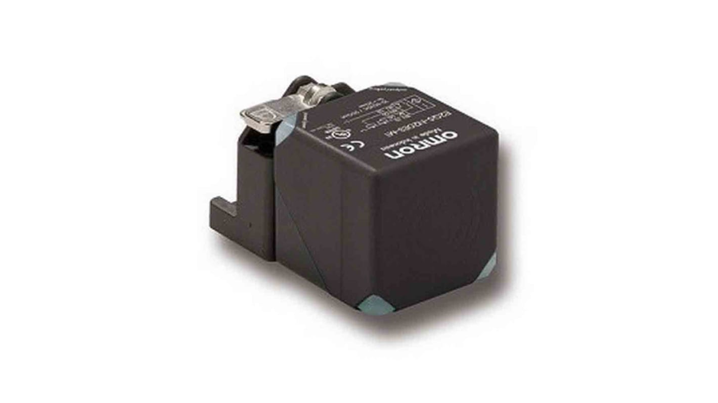 Sensore di prossimità NPN Omron E2Q5N20E1M1OEE, rilevamento a 20 mm, connettore M12, grado di protezione IP67/IP69K, dimensioni 40 mm.