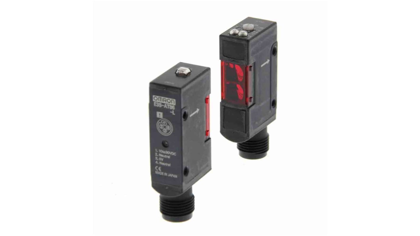Sensore fotoelettrico Omron E3S-AT66, rettangolare, rilevamento fino a 7 m, uscita NPN, connettore M12, per applicazioni industriali.