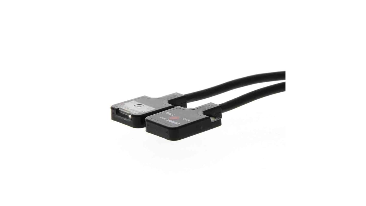 Sensore fotoelettrico Omron E3T-FT23 2M, rettangolare, rilevamento 300 mm, uscita PNP, grado di protezione IP67.