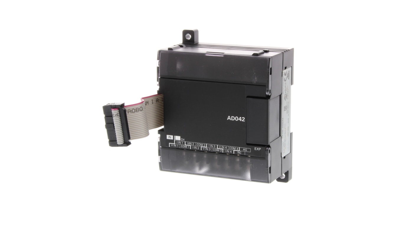 Servomotore Omron R88M-1L75030C-S2, 750 W, 2,39 Nm, 3000 giri/min, alimentazione 400 V, albero diritto con chiave.