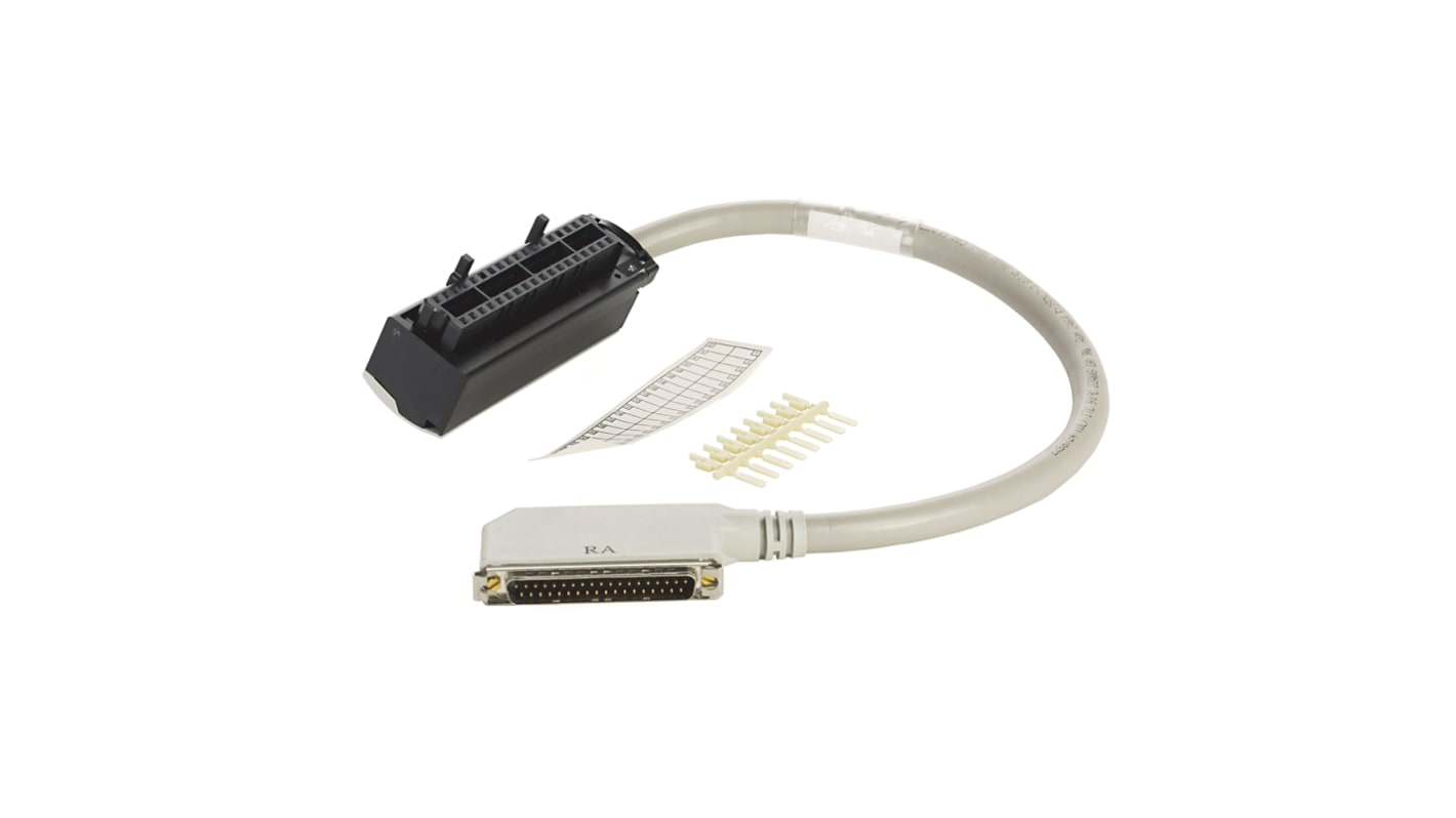 Cavo di conversione Rockwell Automation 1492-CONCAB005Z, lungo 0,5 m, per collegamento tra moduli 1756 e 1771, grado di protezione IP20.