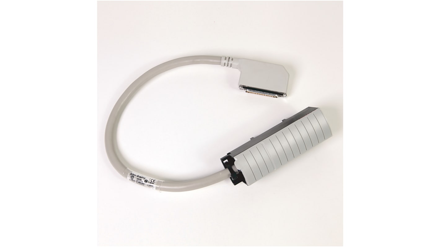 Cavo di conversione Rockwell Automation 1492-CONCAB010Y, 1 m, per collegamento moduli 1771 e 1756, grado di protezione IP20.