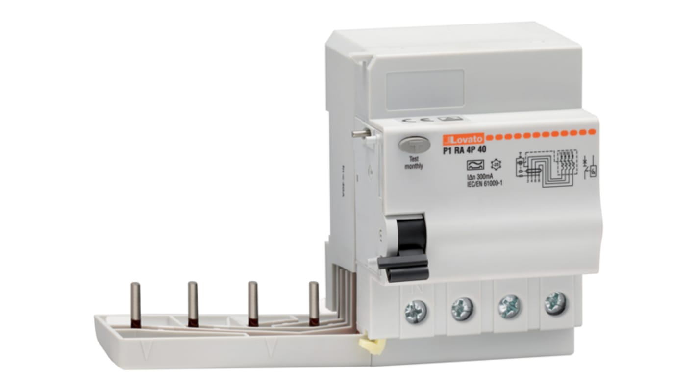 Interruttore magnetotermico Lovato P1RA 4 poli, 40A, Tipo A, montaggio su guida DIN, protezione contro il fuoco.