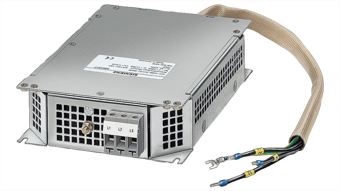 Inverter Siemens 6SE6400-3CC01-0AB3, corrente nominale 8,1 A, tensione 200-240 V, grado di protezione IP20.