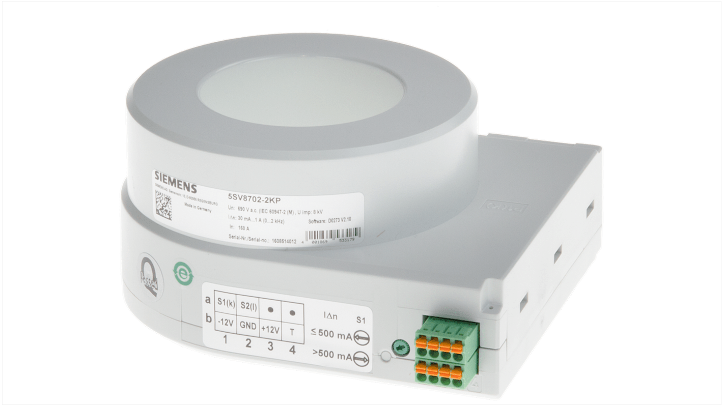 Trasformatore di corrente Siemens 5SV8702-2KK, foro 60mm, IP20, altezza 67mm, larghezza 135mm, temperatura -10 a 55°C.