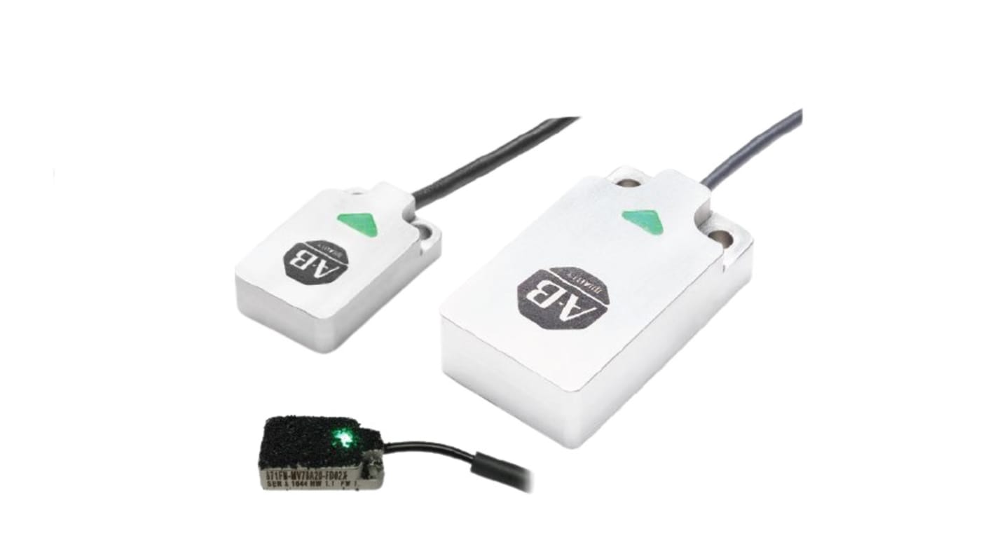 Allen Bradley 871FM-M10BA30-E2, sensore induttivo a parallelepipedo, rilevamento 10 mm, alimentazione 24-30 V, IP69K, dimensioni 30 x 52 x 40 mm.