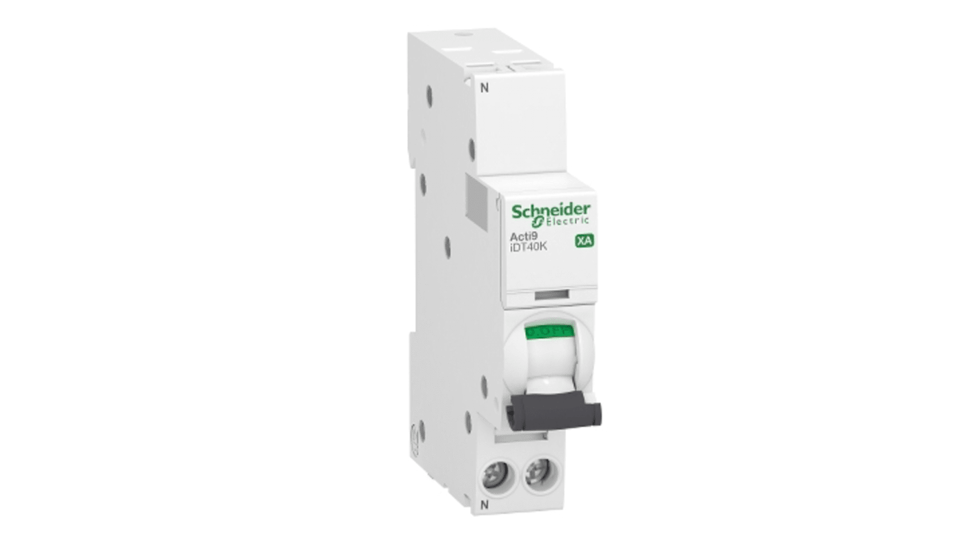 Interruttore magnetotermico Schneider Electric 1P+N 32A, Tipo C, montaggio su guida DIN, capacità di interruzione 4,5 kA.