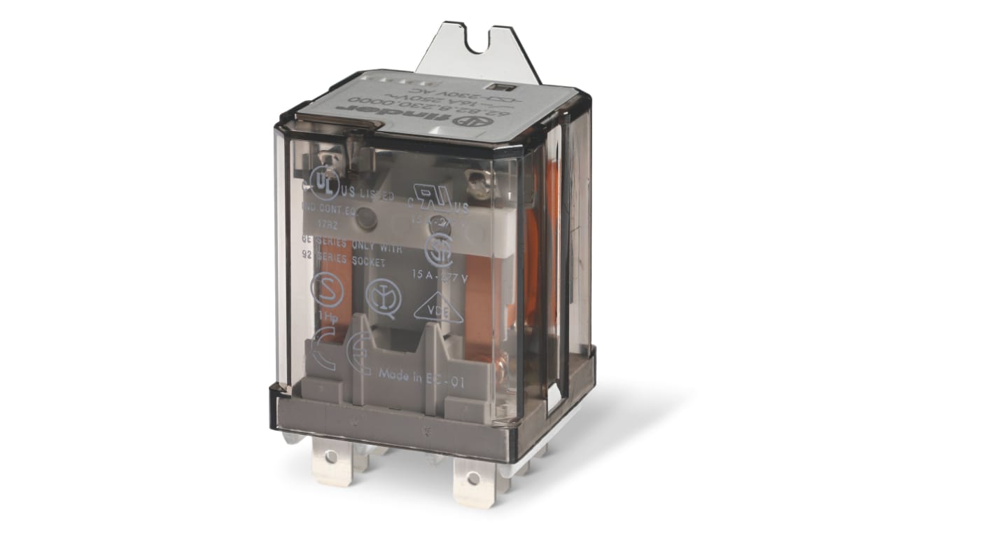 Finder 628290240600, relè a innesto 24V cc, montaggio su flangia, 16A, 2 contatti bipolari, LED e pulsante di prova.