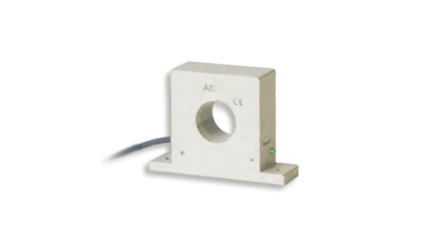 Trasformatore di corrente Carlo Gavazzi A82-3025, ingresso 25 A, uscita 30 A, foro 27 mm, conforme a IEC 60381-1 e 60381-2.