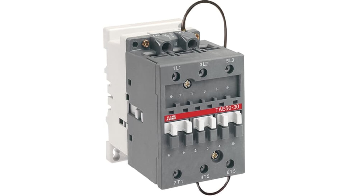 Contattore ABB 1SBL359061R5100 per controllo motori, 3 poli, 30 kW, tensione bobina 17-32 V c.c., design a blocco.