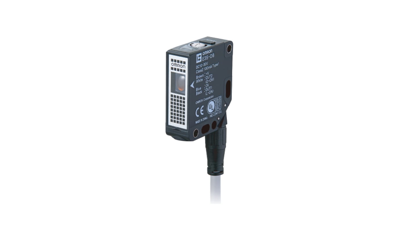 Sensore fotoelettrico rettangolare Omron E3S-DBP11 2M, rilevamento fino a 4500 mm, uscita PNP, alimentatore integrato.
