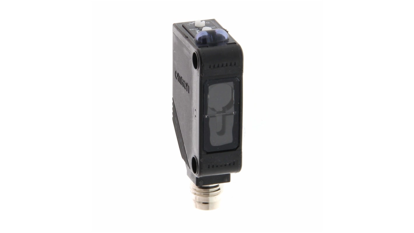 Sensore fotoelettrico Omron E3Z-LR86 a retroriflessione, rilevamento fino a 15000 mm, uscita PNP, connettore M8 a 4 pin.