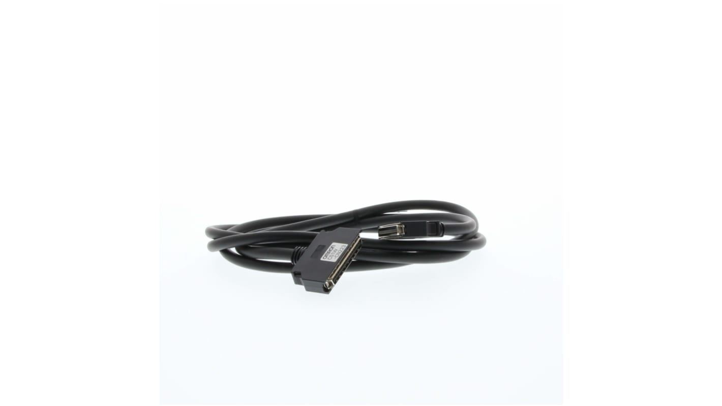 Cavo di connessione I/O Omron CS1W-CN223 per PLC CS1, lunghezza 2 m, compatibile con backplane CPU e I/O di espansione.