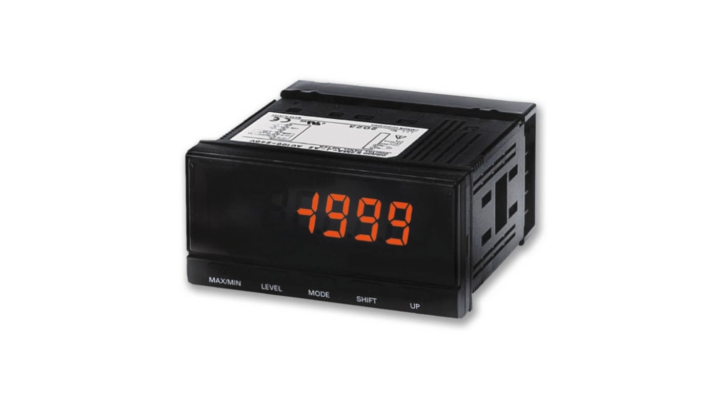 Frequenzimetro digitale Omron K3MA-F-A2 24VAC/DC, display LCD, protezione NEMA4X/IP66, dimensioni 48x96x80mm.