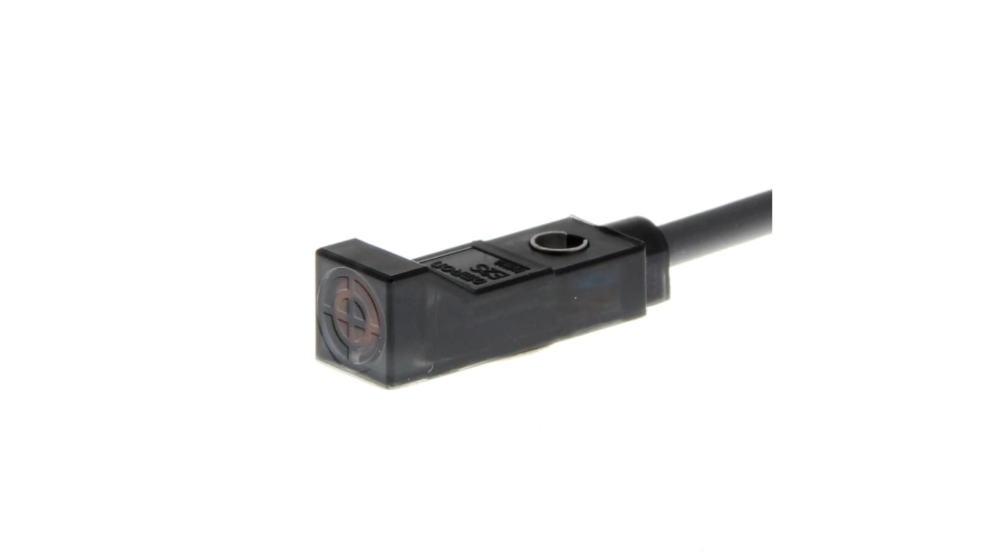 Sensore di prossimità induttivo Omron E2S-Q25B 1M, tecnologia PNP, rilevamento fino a 2,5 mm, dimensioni 5,5 x 5,5 mm, grado di protezione IP67.