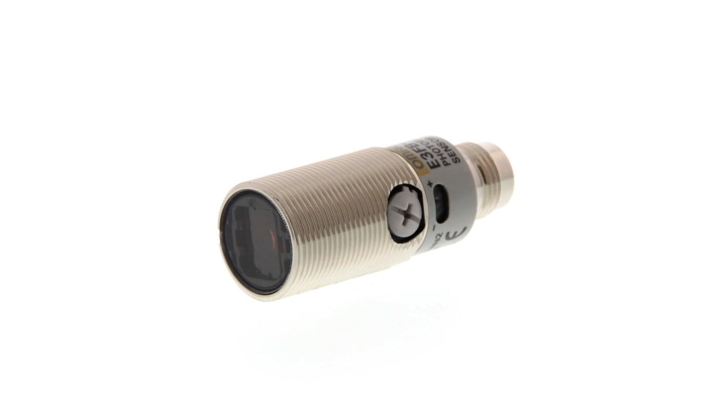 Sensore fotoelettrico cilindrico Omron E3FB-BP21, rilevamento fino a 300 m, uscita PNP, robusto e impermeabile.