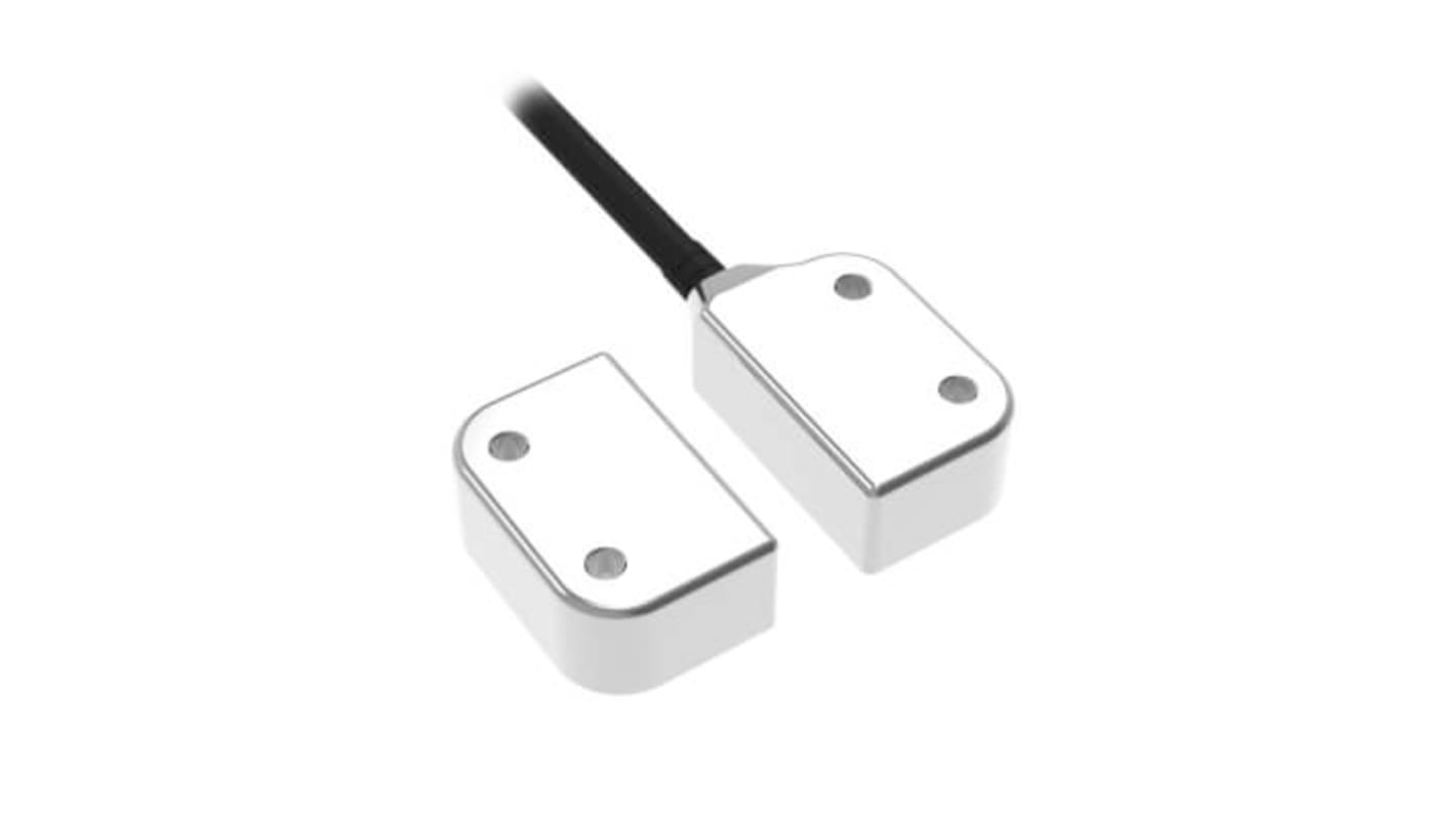 Interruttore di sicurezza senza contatto Omron F3S-TGR-NMHR-21-05, 24V cc, custodia in poliestere, grado di protezione IP67, dimensioni 37mm x 15mm.