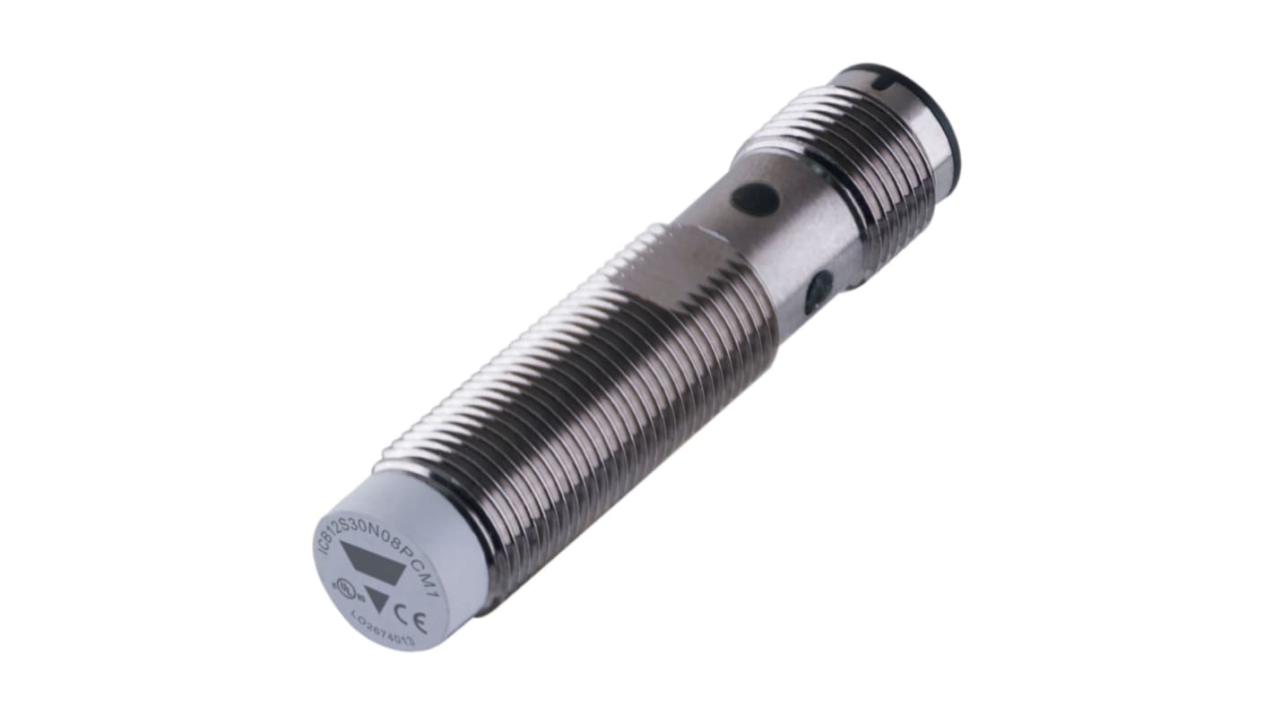 Sensore di prossimità induttivo cilindrico PNP M12 Carlo Gavazzi ICB12S30N08POM1, gamma di rilevamento 8 mm, corpo in ottone, grado di protezione IP67.