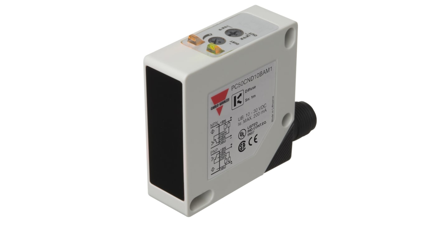 Carlo Gavazzi PC50CND10BAM1, sensore fotoelettrico rettangolare a riflessione diffusa, 10-1000 mm, IP67, connettore M12.