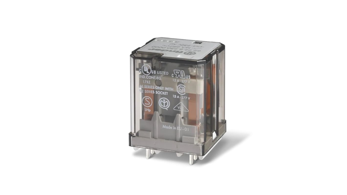 Relè di potenza Finder 628390124300, 3PST, bobina 12V cc, montaggio su flangia, corrente 16A, design compatto per applicazioni industriali.