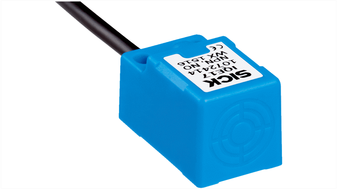 Sensore di prossimità induttivo rettangolare Sick IQE17-07NNSKW2S, uscita NPN, campo di rilevamento 7 mm, IP67, dimensioni 17x17x29,5 mm.