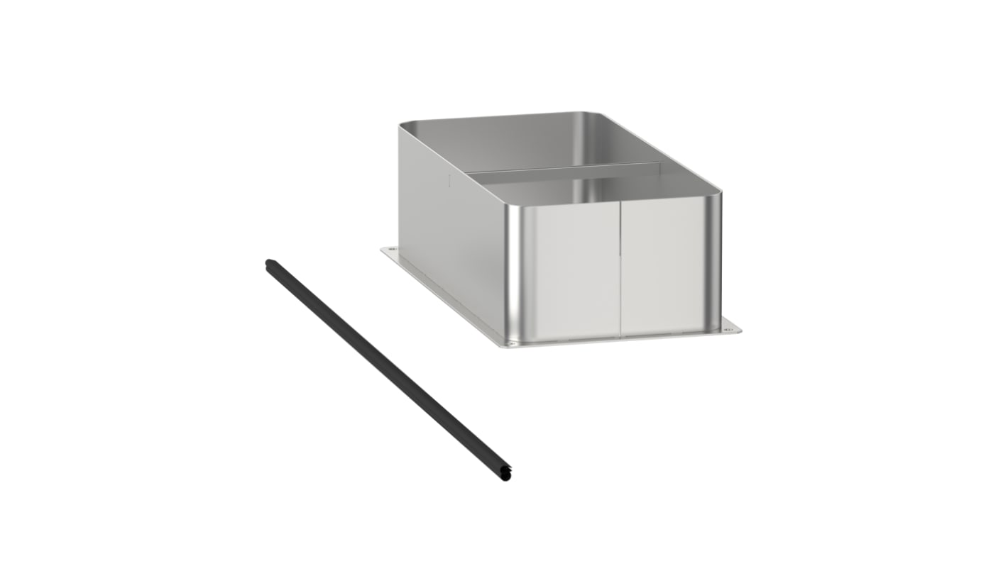 Schneider Electric VW3A99BCA03, modulo di ingresso aria per serie Altivar Process Modular, garantisce raffreddamento efficiente e integrazione con modulo di alimentazione.